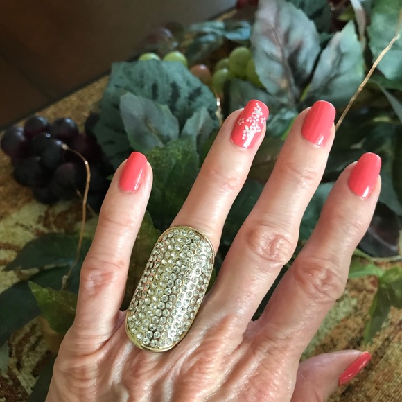 Gold & Crystal Ring - Picture 2 of 5